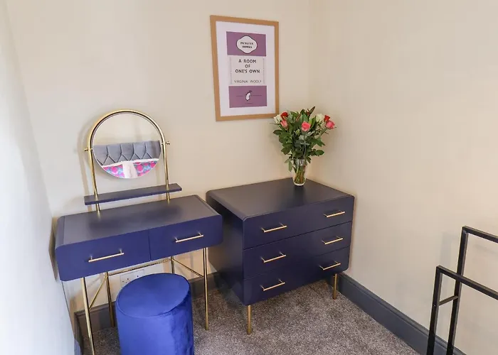 Book House Apartment